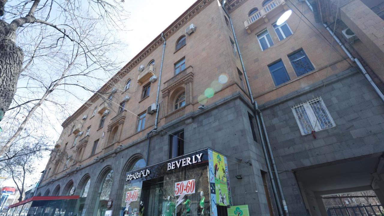 Stay Inn Apartments On Abovyan 36 Ereván Exterior foto
